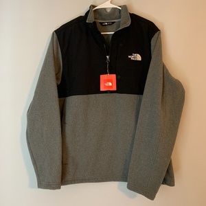 North Face 1/4 zip pullover